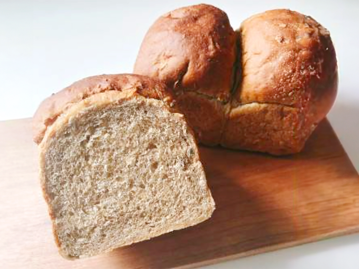 ブラウニッシュ食パン